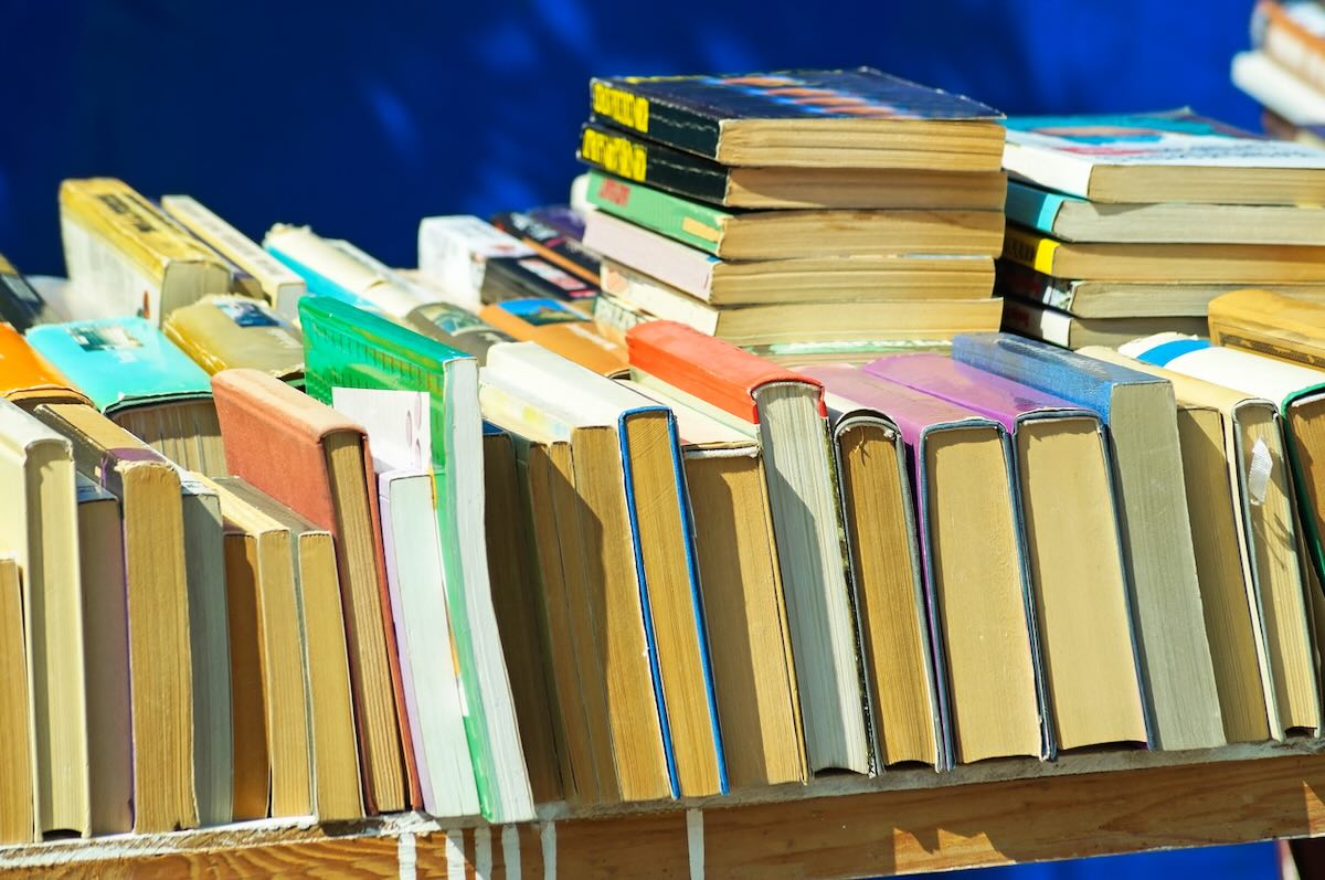 Team fundraising ideas for National Book Blitz Month. Combine decluttering with charity — and use a goal tracker to keep momentum.